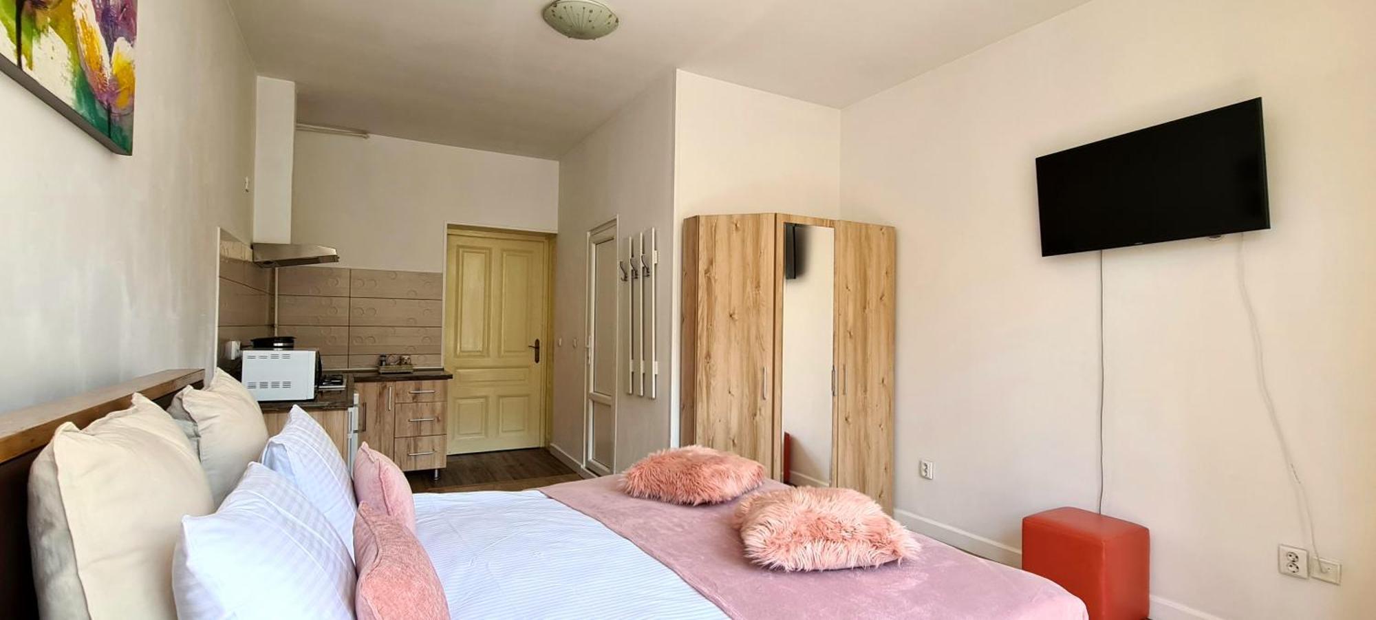Livada Studio Apartments Braşov Dış mekan fotoğraf